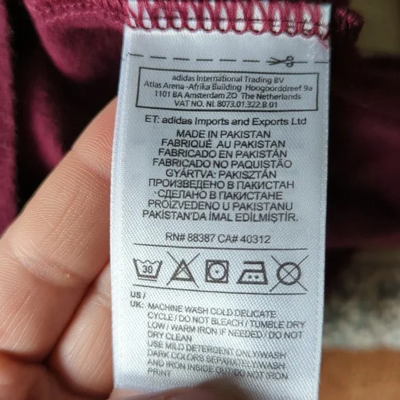 Maroon Adidas t shirt - Picture 4 of 7